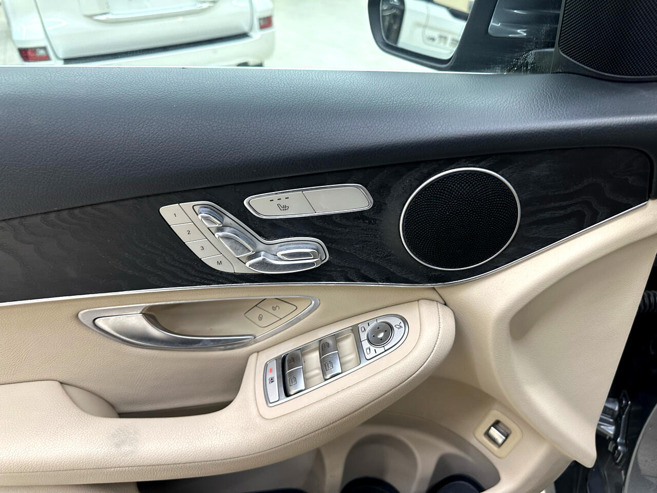 Mercedes-Benz GLC-Class GLC300 2018 Mercedes-Benz GLC-Class GLC300 2018