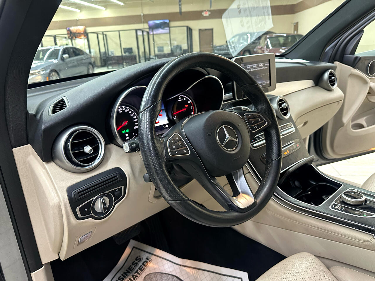 Mercedes-Benz GLC-Class GLC300 2018 Mercedes-Benz GLC-Class GLC300 2018