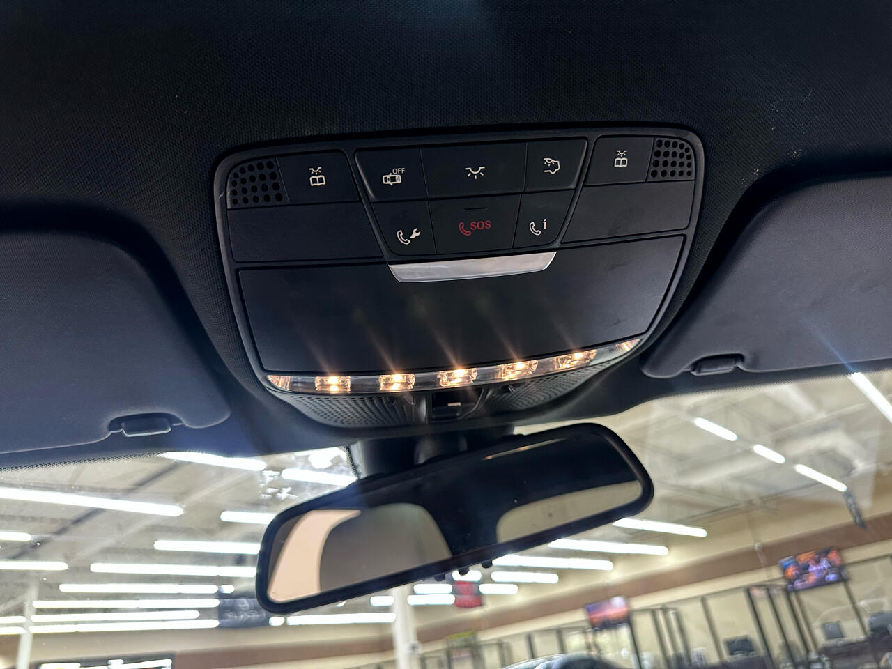 Mercedes-Benz GLC-Class GLC300 2018 Mercedes-Benz GLC-Class GLC300 2018