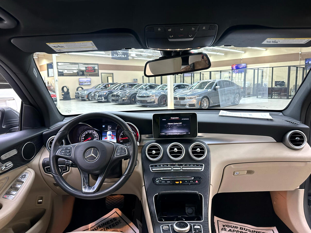 Mercedes-Benz GLC-Class GLC300 2018 Mercedes-Benz GLC-Class GLC300 2018