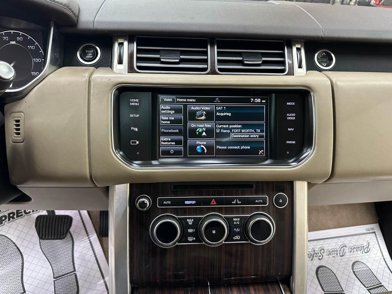 Land Rover Range Rover 3.0L V6 Supercharged HSE 2014 Land Rover Range Rover 3.0L V6 Supercharged HSE 2014