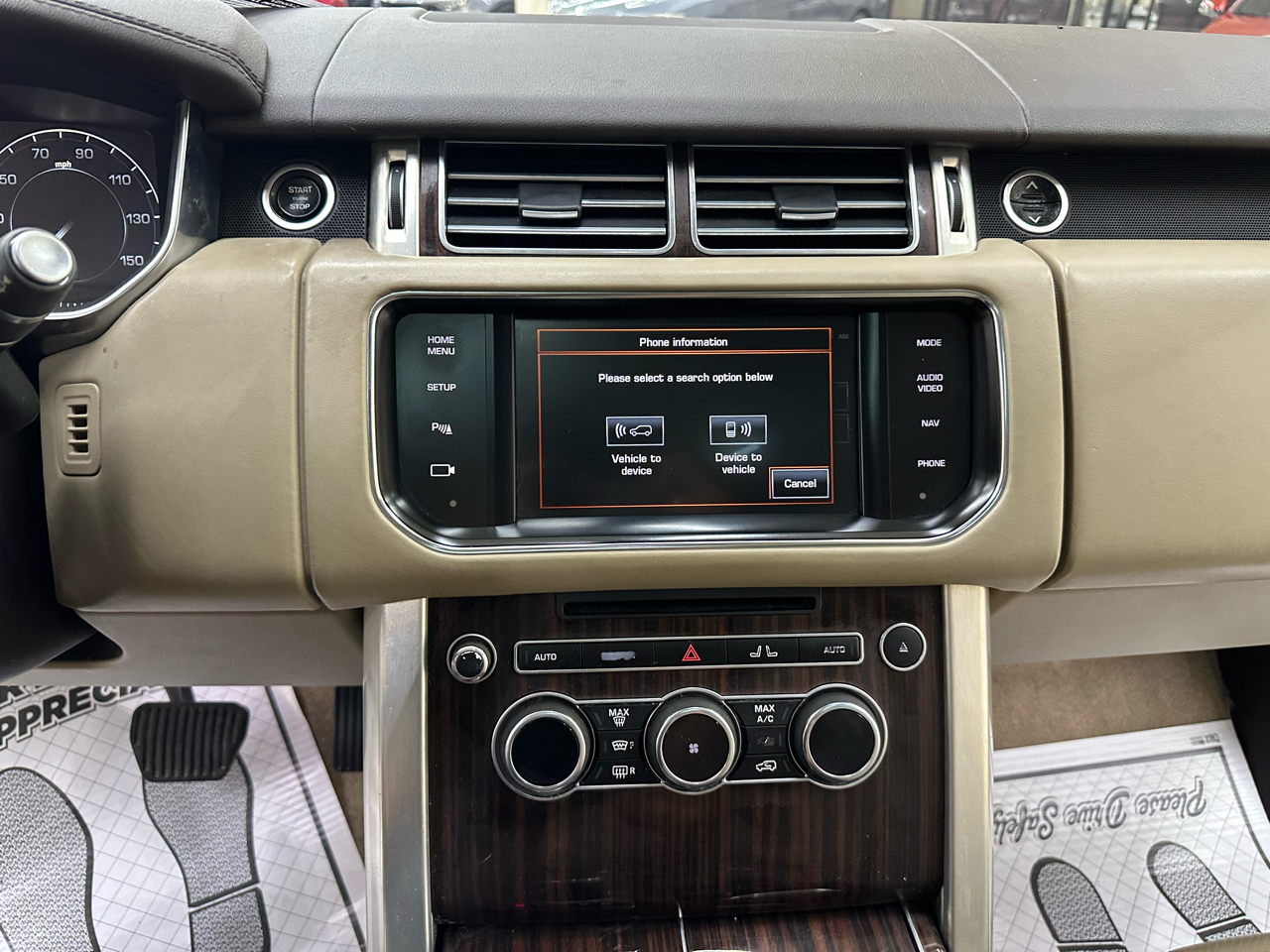 Land Rover Range Rover 3.0L V6 Supercharged HSE 2014 Land Rover Range Rover 3.0L V6 Supercharged HSE 2014