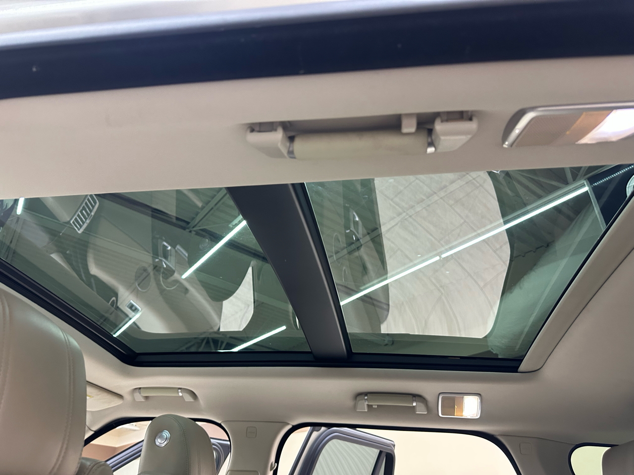 Land Rover Range Rover 3.0L V6 Supercharged HSE 2014 Land Rover Range Rover 3.0L V6 Supercharged HSE 2014