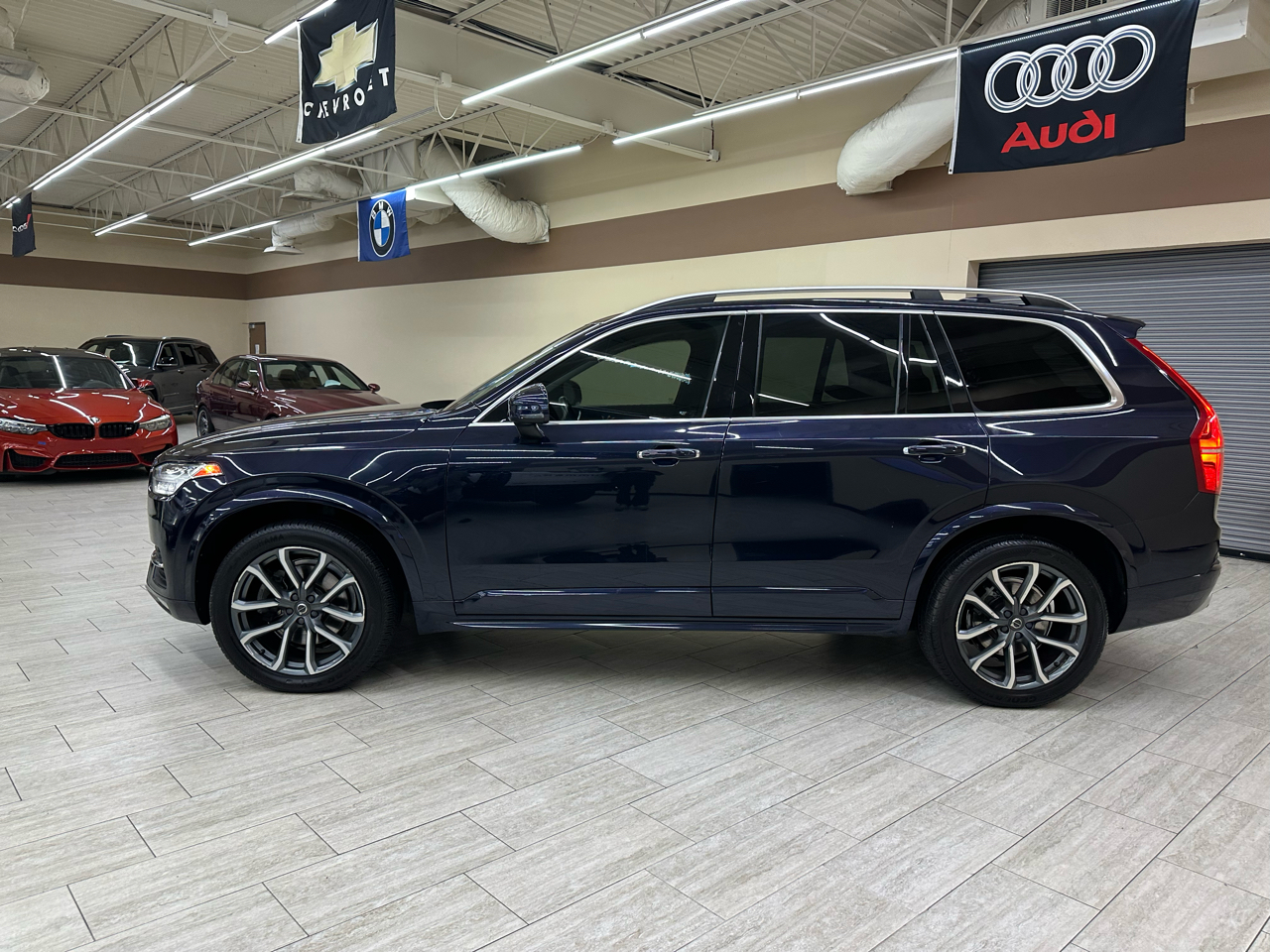 Volvo XC90 T5 Momentum 2019 Volvo XC90 T5 Momentum 2019