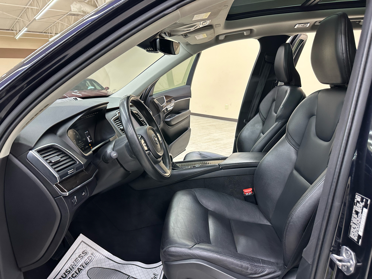 Volvo XC90 T5 Momentum 2019 Volvo XC90 T5 Momentum 2019