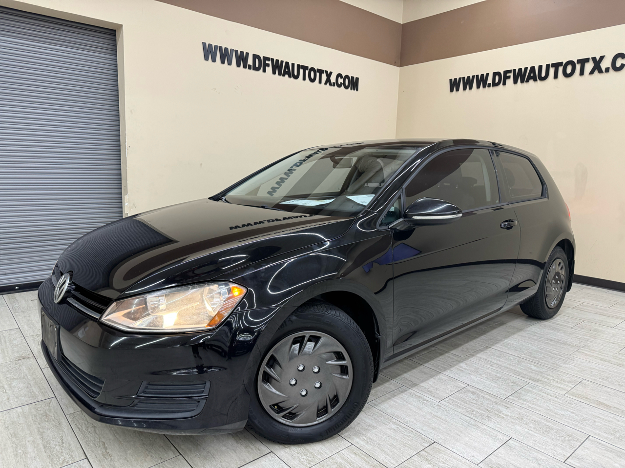 Volkswagen Golf TSI S 5M 2015 Volkswagen Golf TSI S 5M 2015