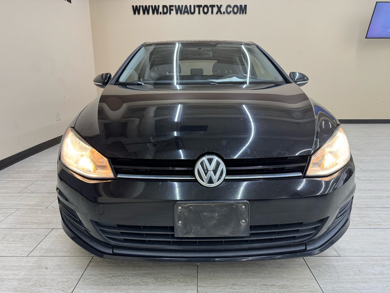 2015 Volkswagen Golf TSI S photo 3