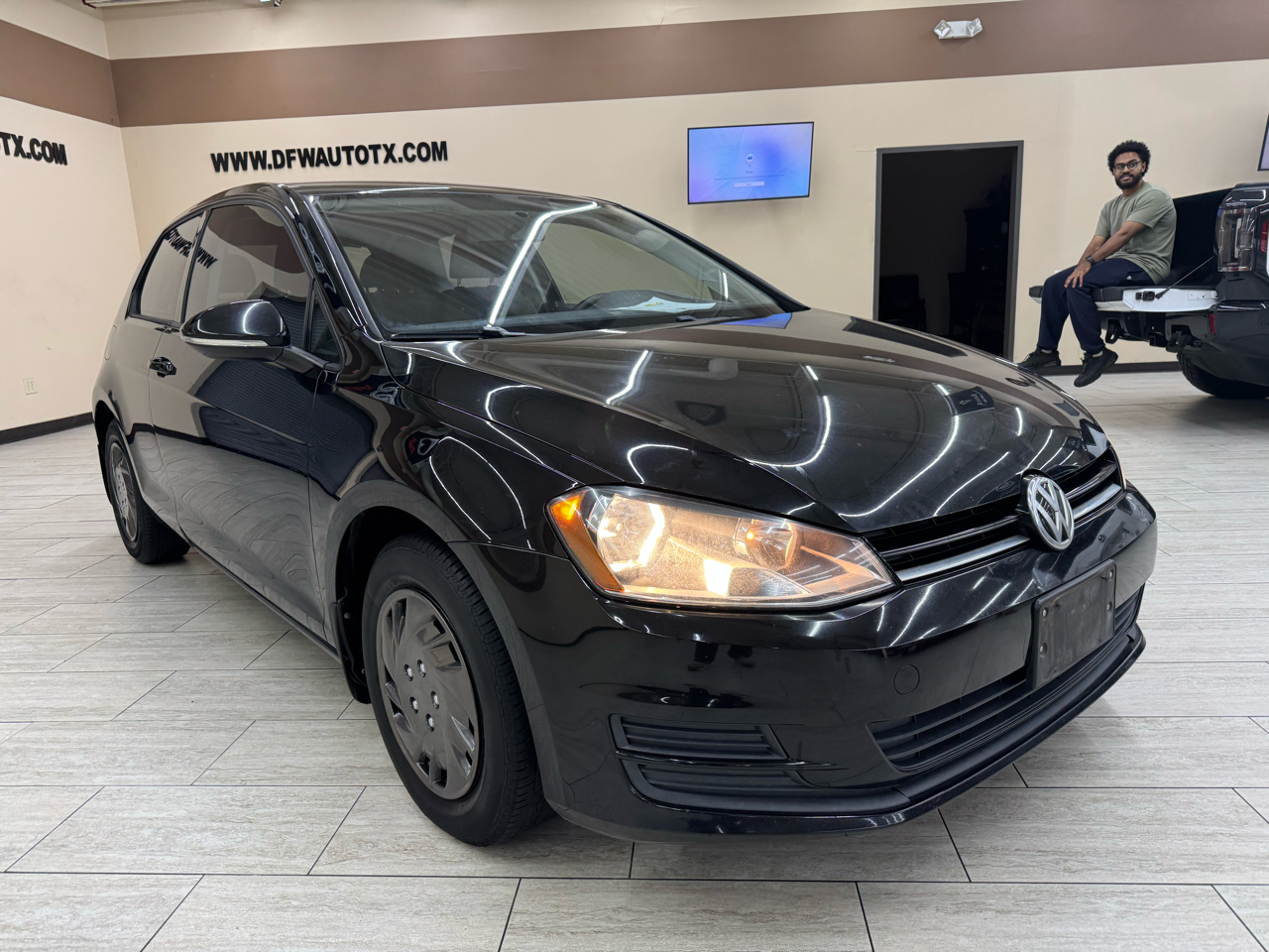 Volkswagen Golf TSI S 5M 2015 Volkswagen Golf TSI S 5M 2015