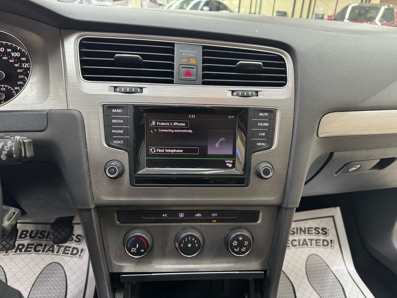 Volkswagen Golf TSI S 5M 2015 Volkswagen Golf TSI S 5M 2015