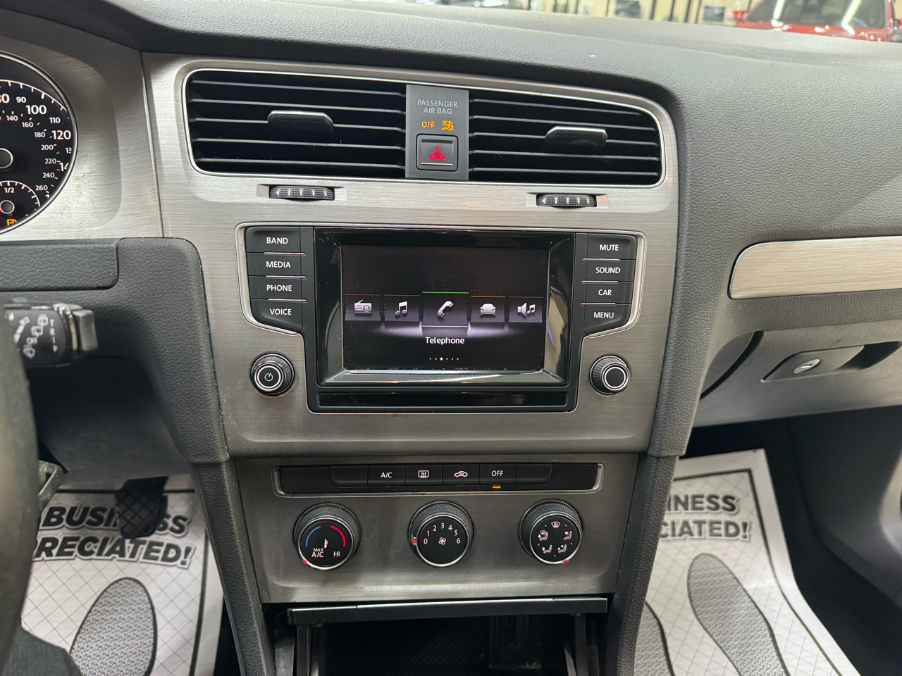 Volkswagen Golf TSI S 5M 2015 Volkswagen Golf TSI S 5M 2015