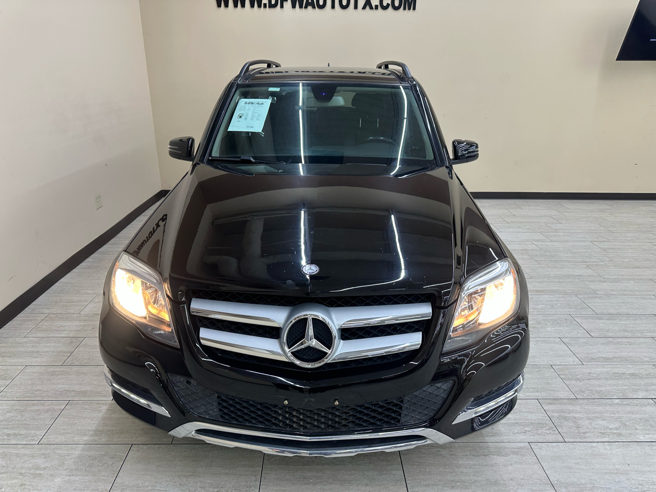 2015 Mercedes Benz GLK 350 photo 2