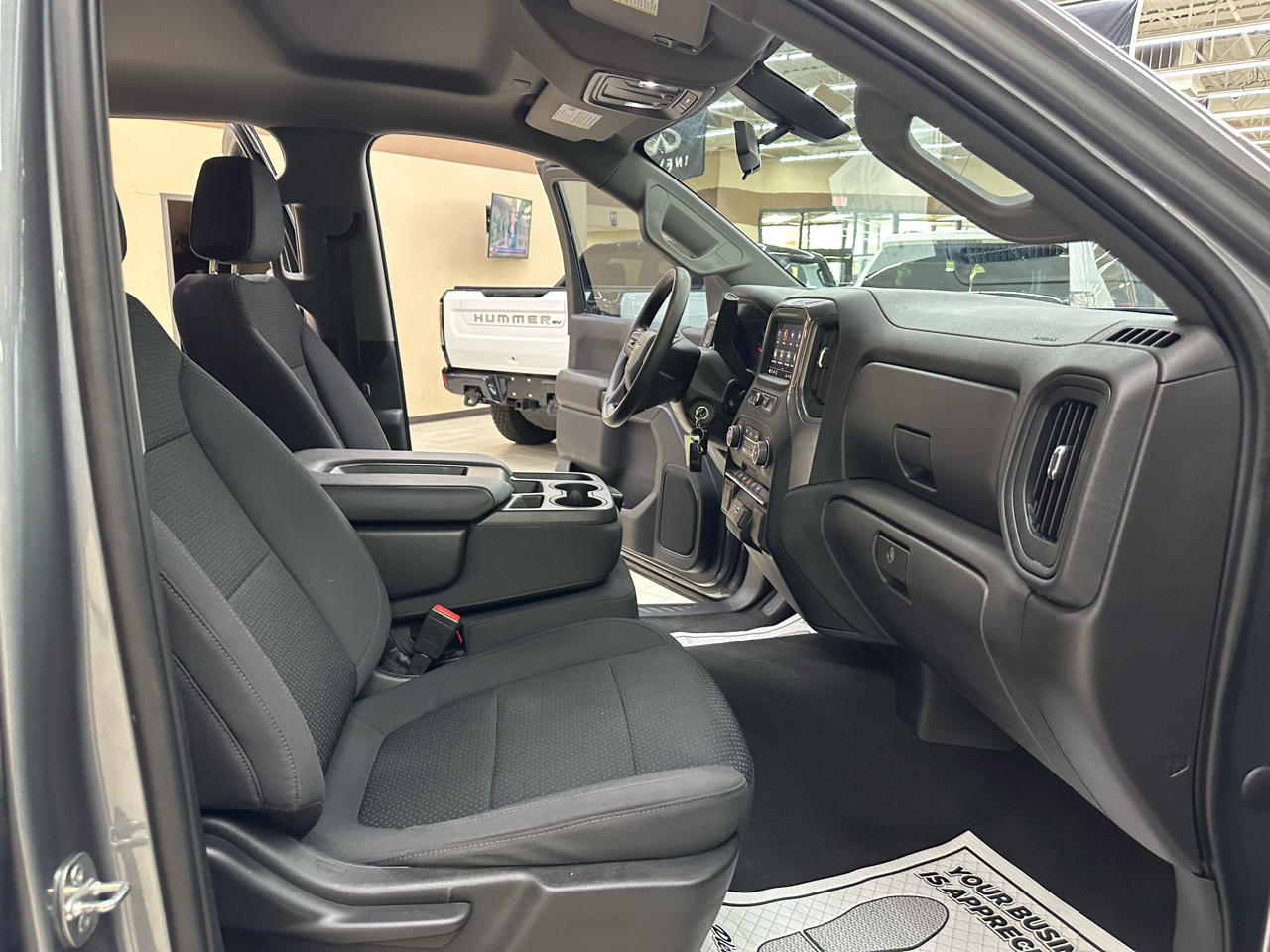 Chevrolet Silverado 1500 Limited Custom Crew Cab Short Box 2WD 2022 Chevrolet Silverado 1500 Limited Custom Crew Cab Short Box 2WD 2022