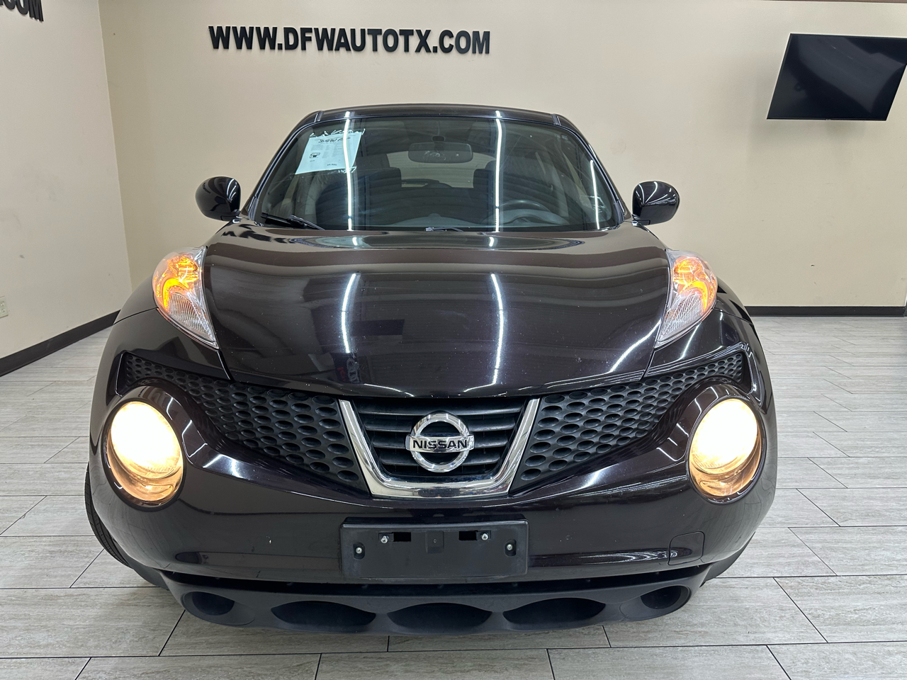 Nissan Juke S FWD 2014 Nissan Juke S FWD 2014