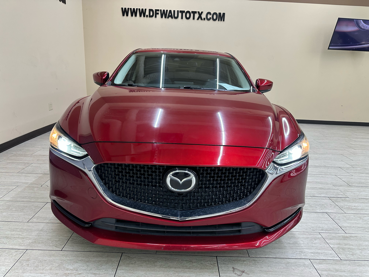 2018 Mazda Mazda6 Touring photo 3