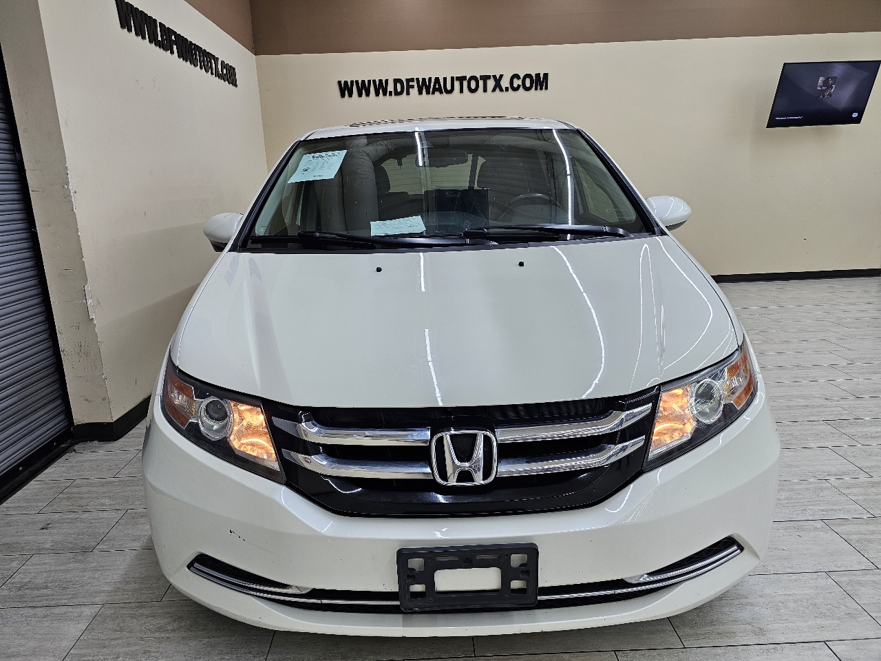 2015 Honda Odyssey EX-L photo 3
