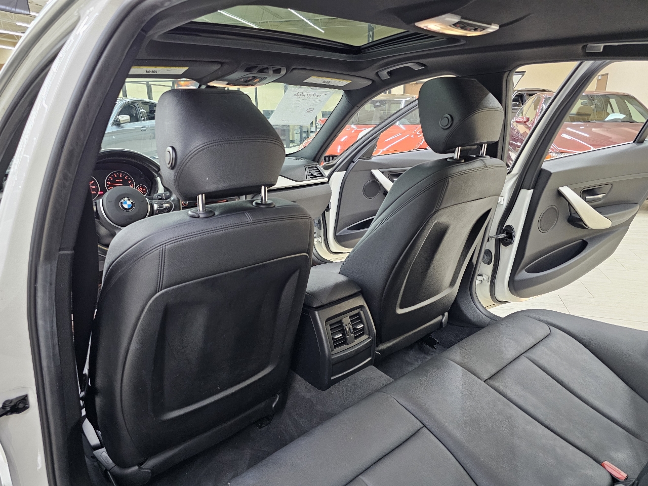 BMW 3-Series 320i Sedan 2015 BMW 3-Series 320i Sedan 2015