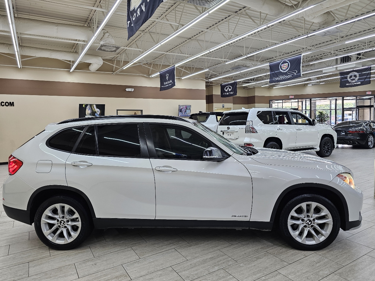 BMW X1 xDrive28i 2015 BMW X1 xDrive28i 2015