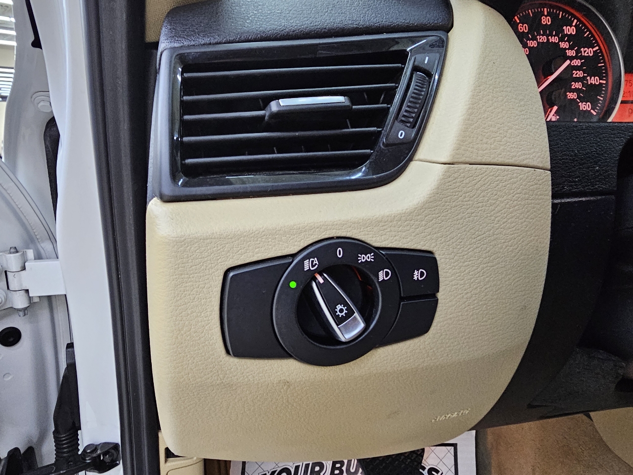 BMW X1 xDrive28i 2015 BMW X1 xDrive28i 2015