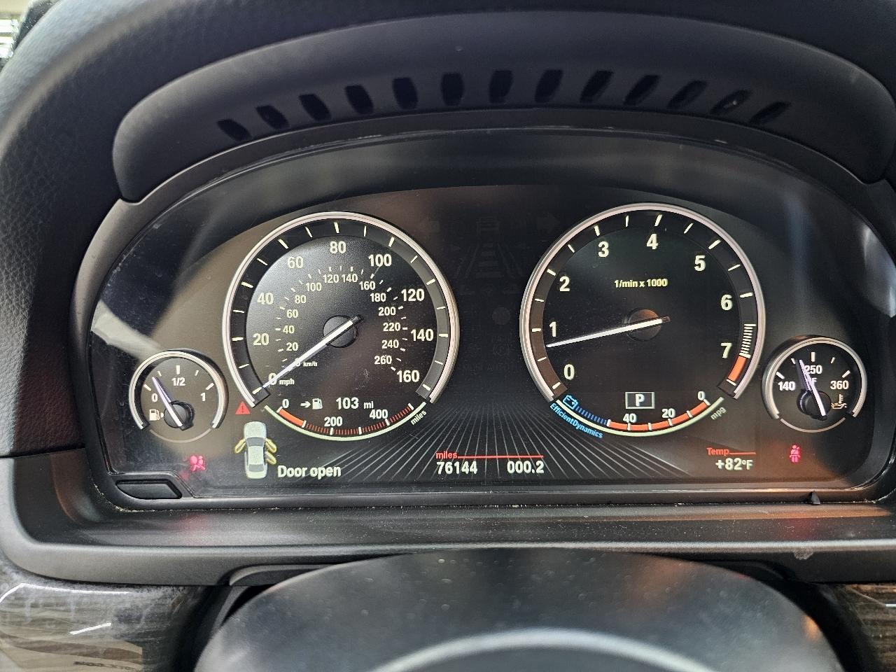 BMW 5-Series 528i 2014
