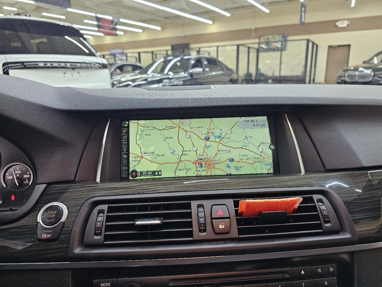 BMW 5-Series 528i 2014