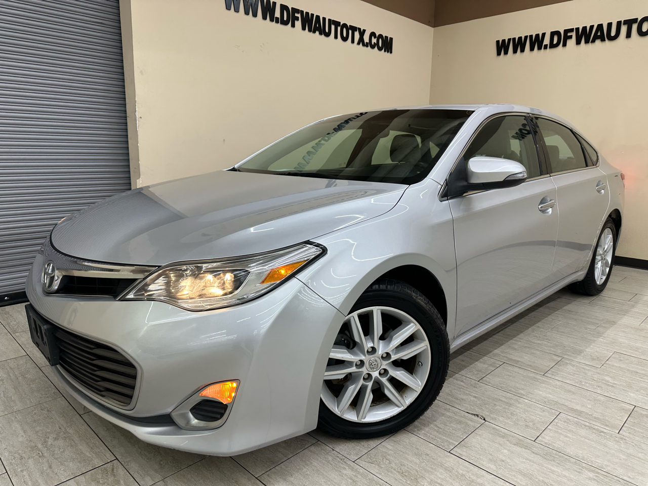 2013 Toyota Avalon XLE Premium