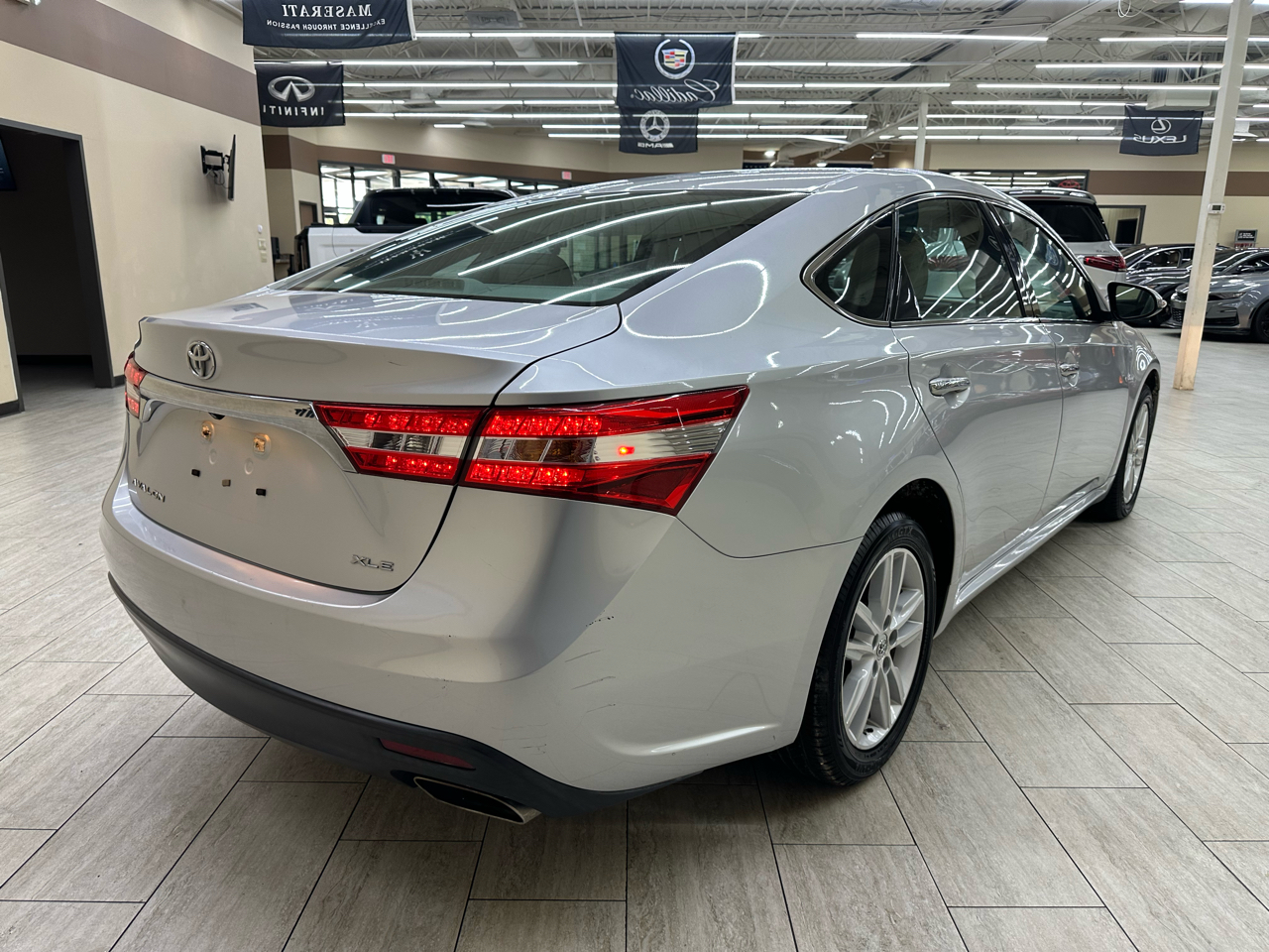 Toyota Avalon XLE Premium 2013 Toyota Avalon XLE Premium 2013