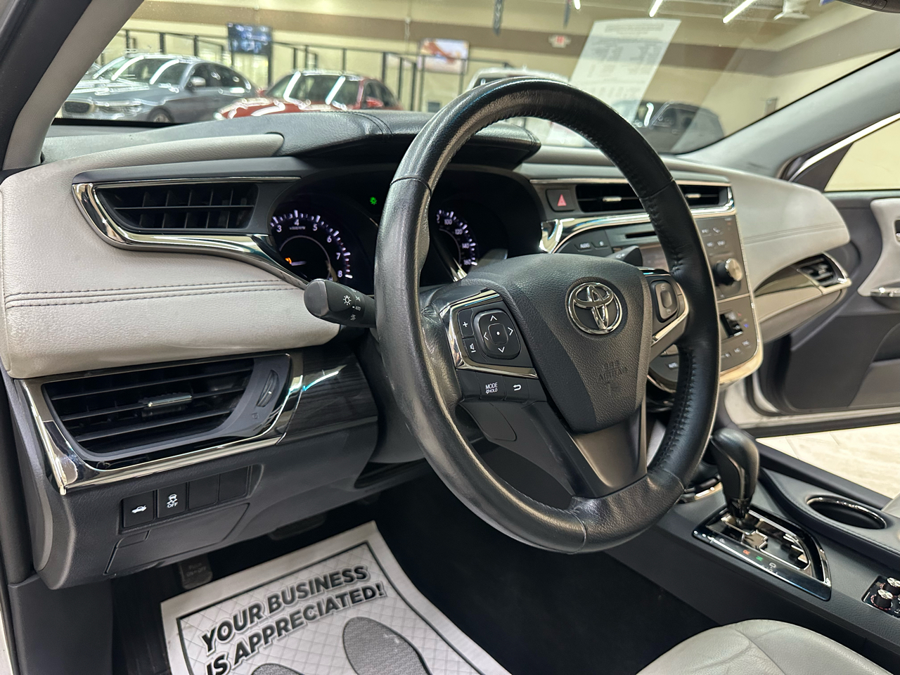 Toyota Avalon XLE Premium 2013 Toyota Avalon XLE Premium 2013