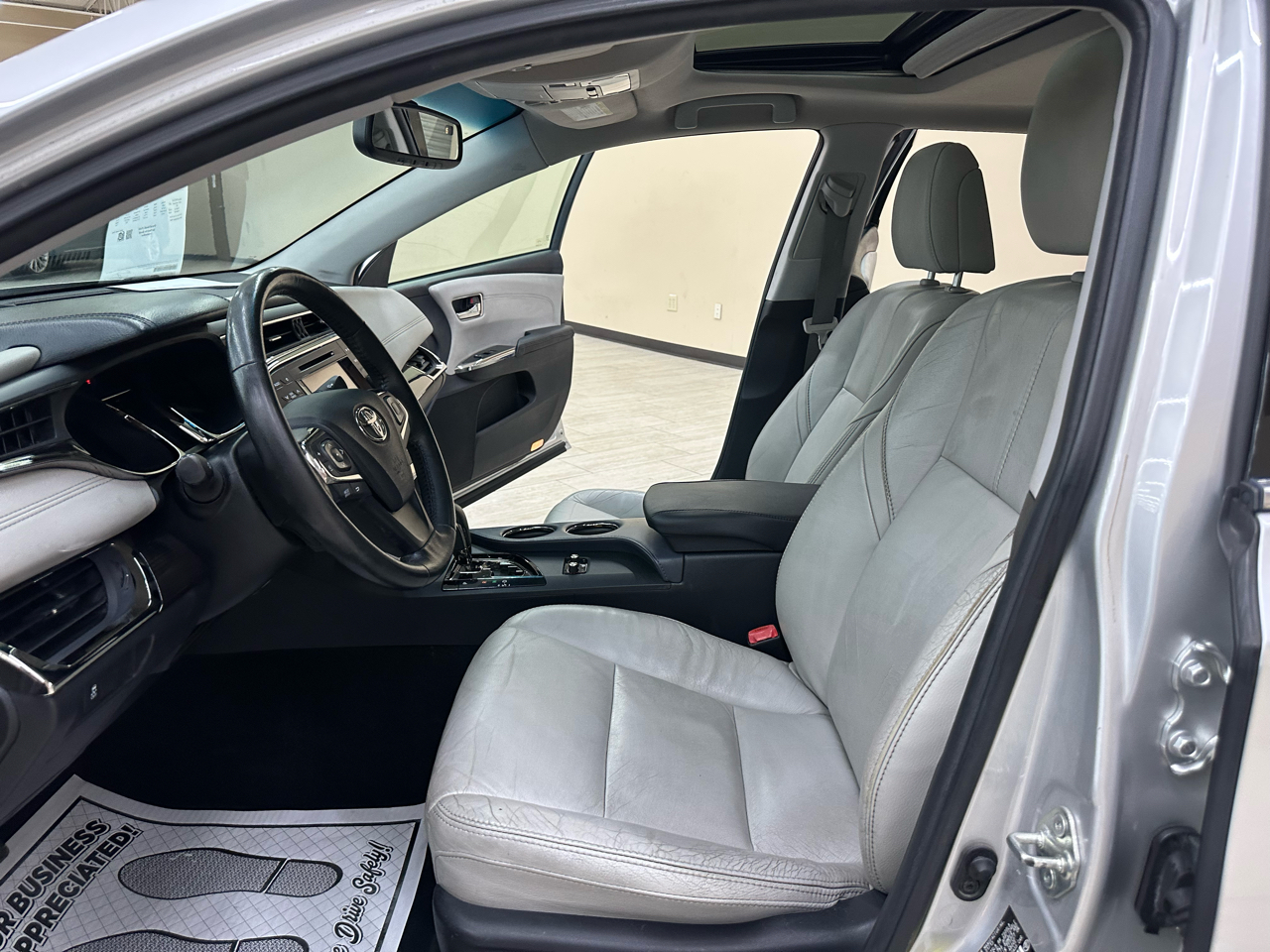 Toyota Avalon XLE Premium 2013 Toyota Avalon XLE Premium 2013