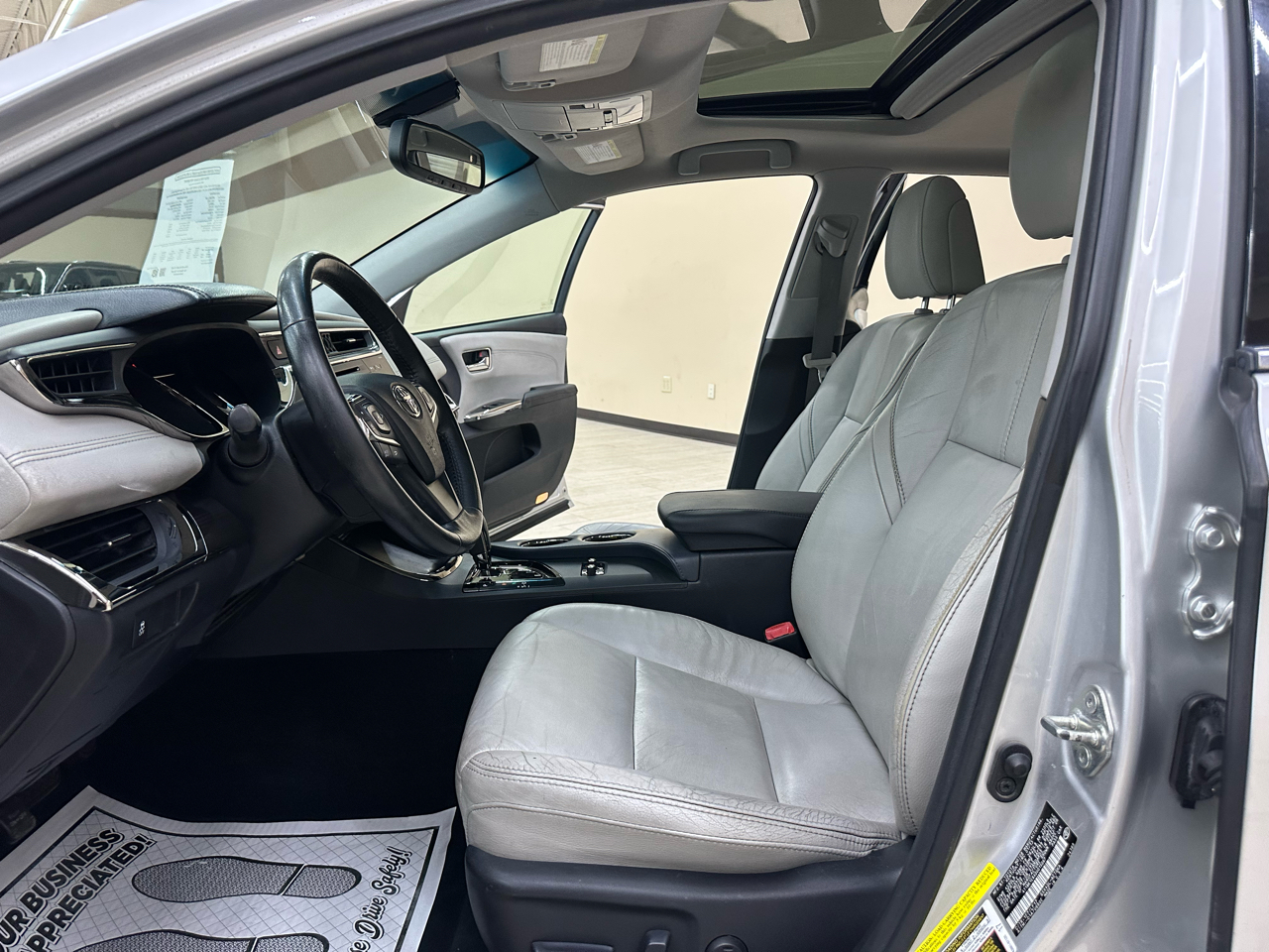 Toyota Avalon XLE Premium 2013 Toyota Avalon XLE Premium 2013