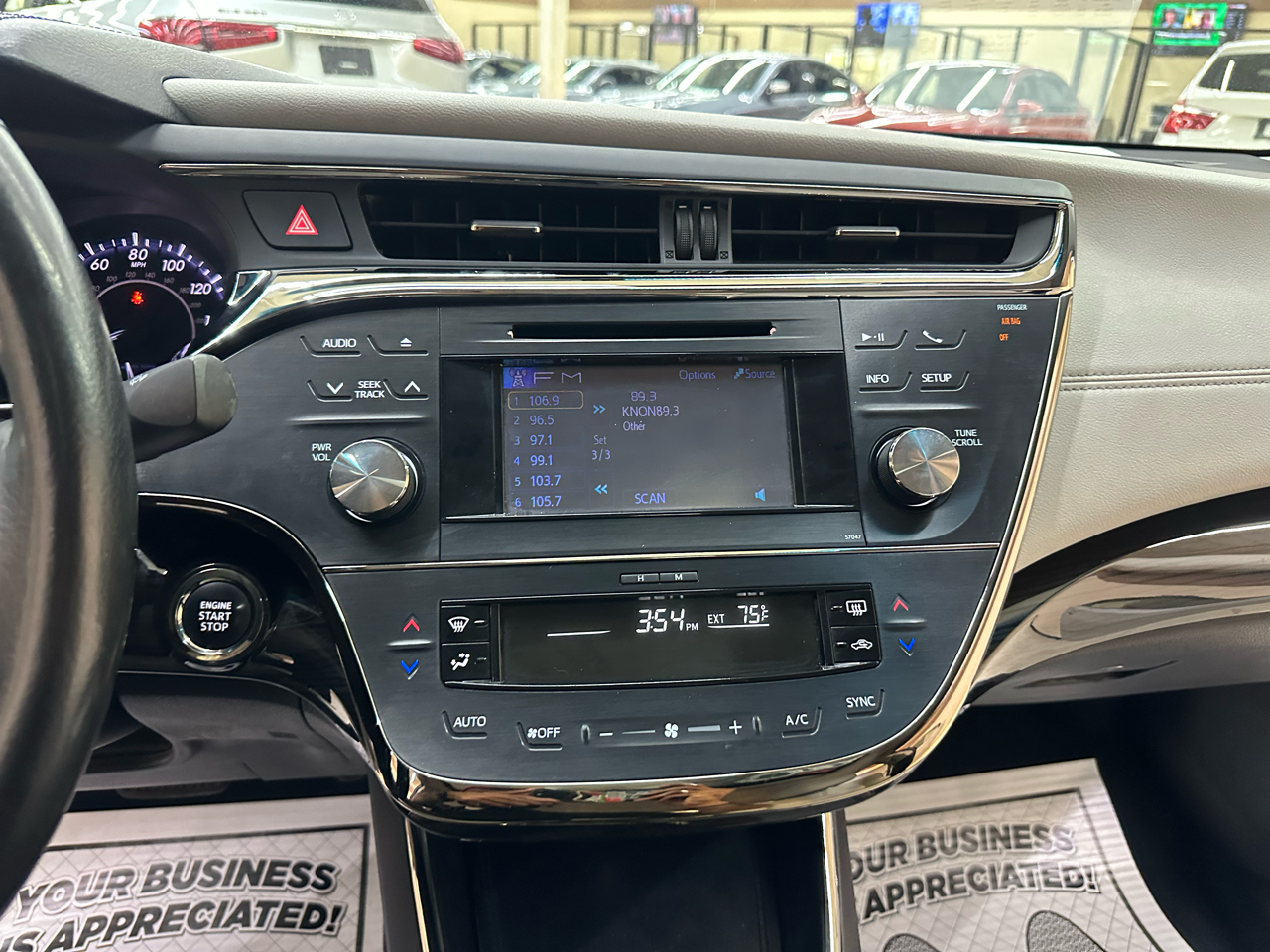 Toyota Avalon XLE Premium 2013 Toyota Avalon XLE Premium 2013