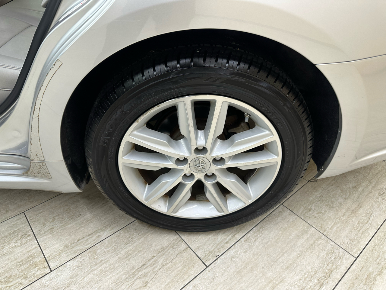 Toyota Avalon XLE Premium 2013 Toyota Avalon XLE Premium 2013