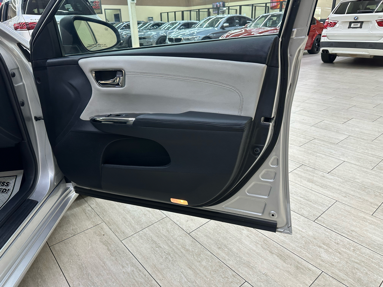 Toyota Avalon XLE Premium 2013 Toyota Avalon XLE Premium 2013