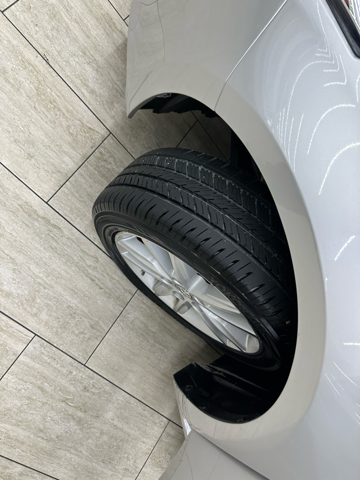 Toyota Avalon XLE Premium 2013 Toyota Avalon XLE Premium 2013