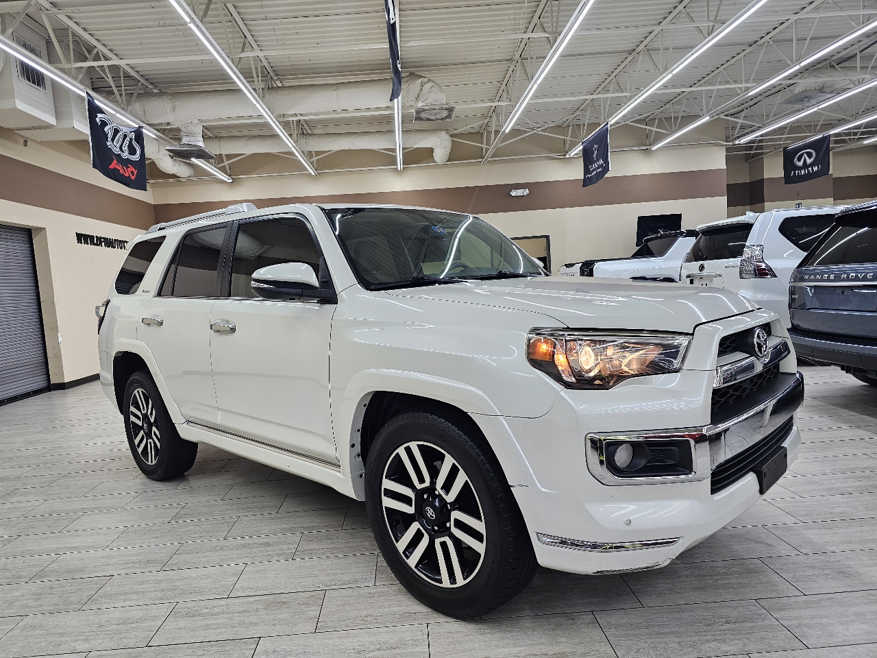 Toyota 4Runner Limited 2WD 2016