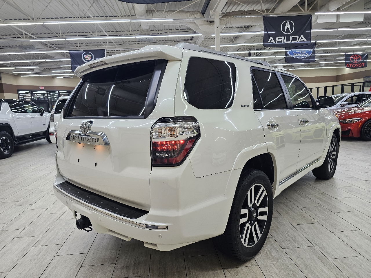 Toyota 4Runner Limited 2WD 2016