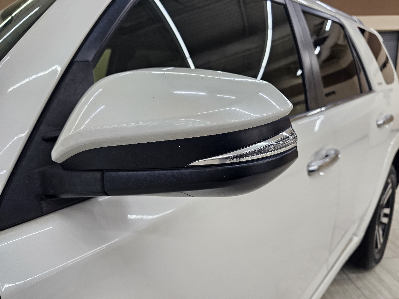 Toyota 4Runner Limited 2WD 2016