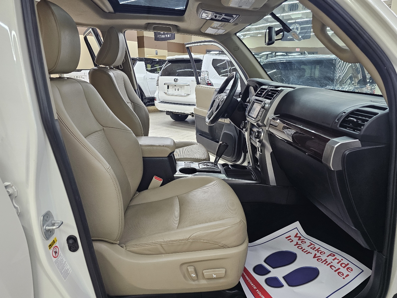 Toyota 4Runner Limited 2WD 2016