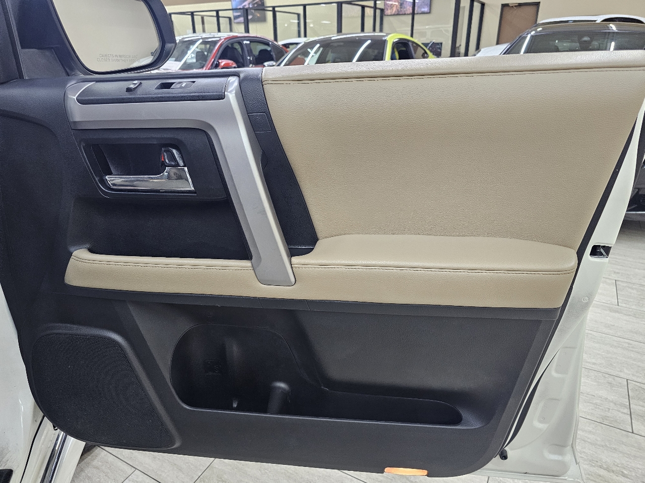 Toyota 4Runner Limited 2WD 2016