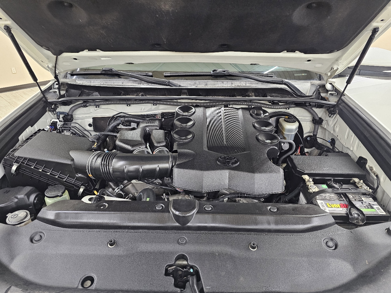 Toyota 4Runner Limited 2WD 2016