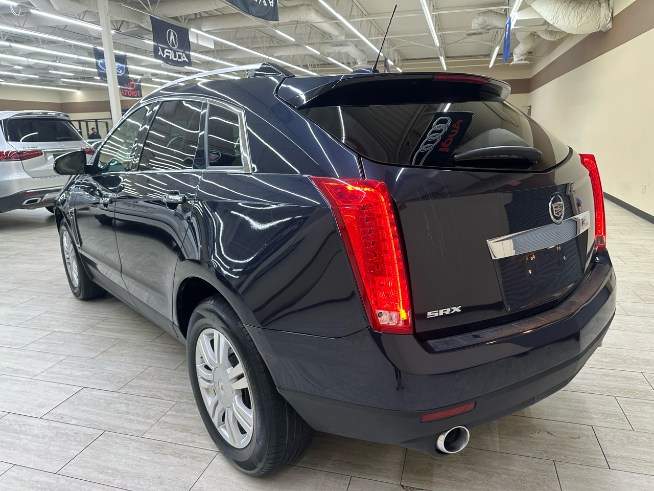 2015 Cadillac SRX Luxury photo 8