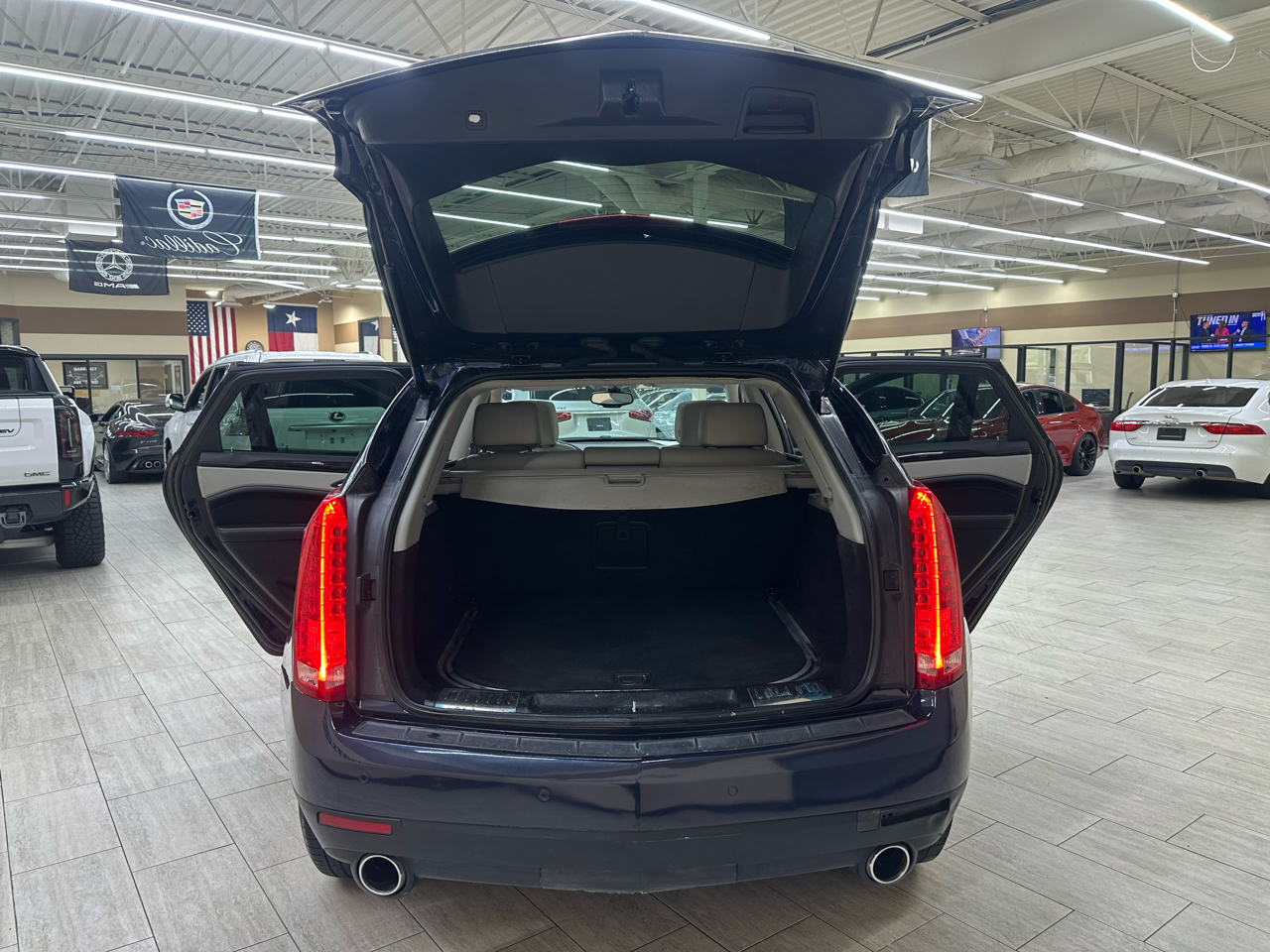 2015 Cadillac SRX Luxury photo 11