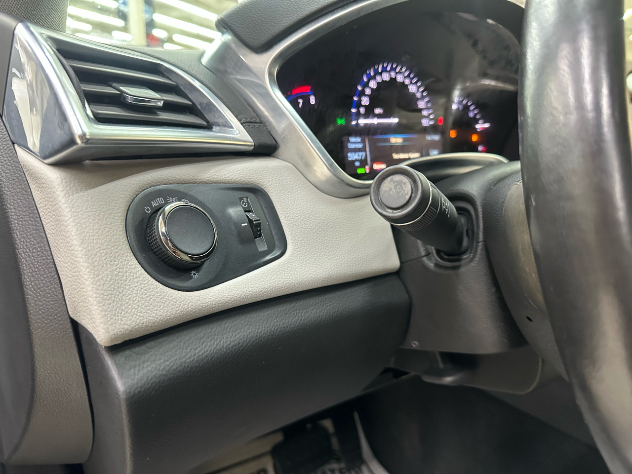 2015 Cadillac SRX Luxury photo 16
