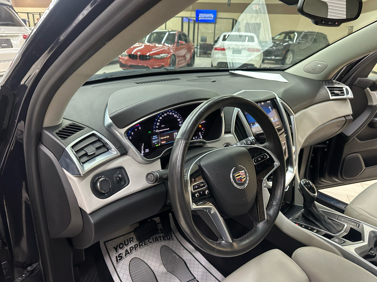2015 Cadillac SRX Luxury photo 17
