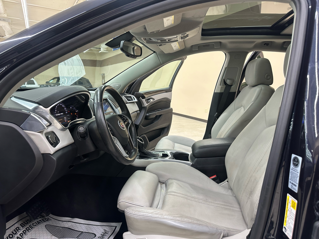 2015 Cadillac SRX Luxury photo 20