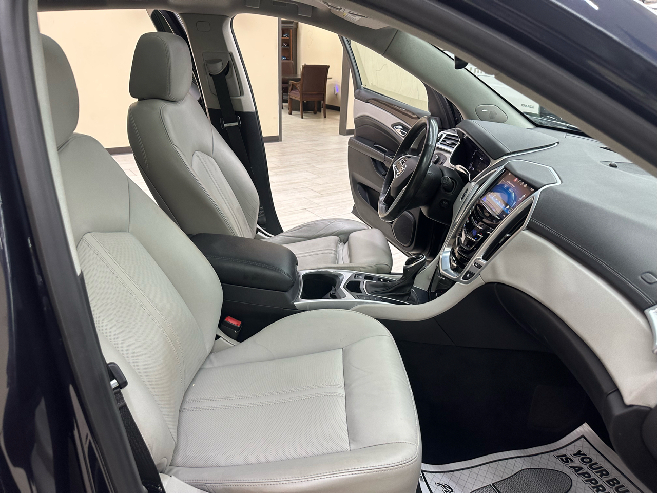 2015 Cadillac SRX Luxury photo 37