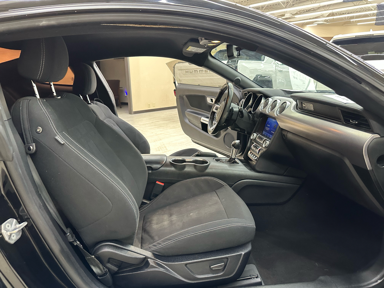 2020 Ford Mustang EcoBoost photo 35