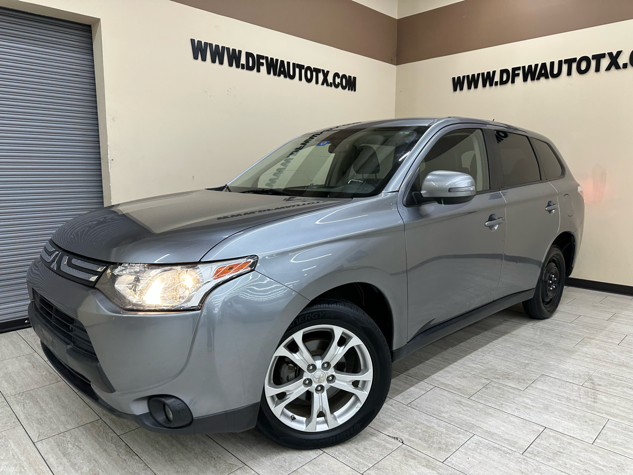 2014 Mitsubishi Outlander SE