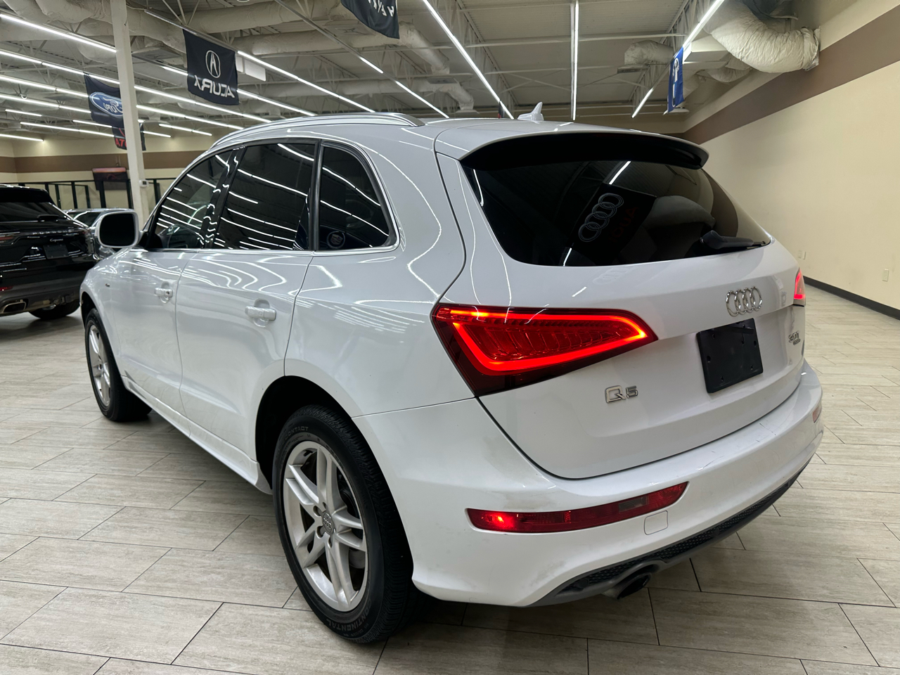 2013 Audi Q5 3.0T Prestige Premium photo 7