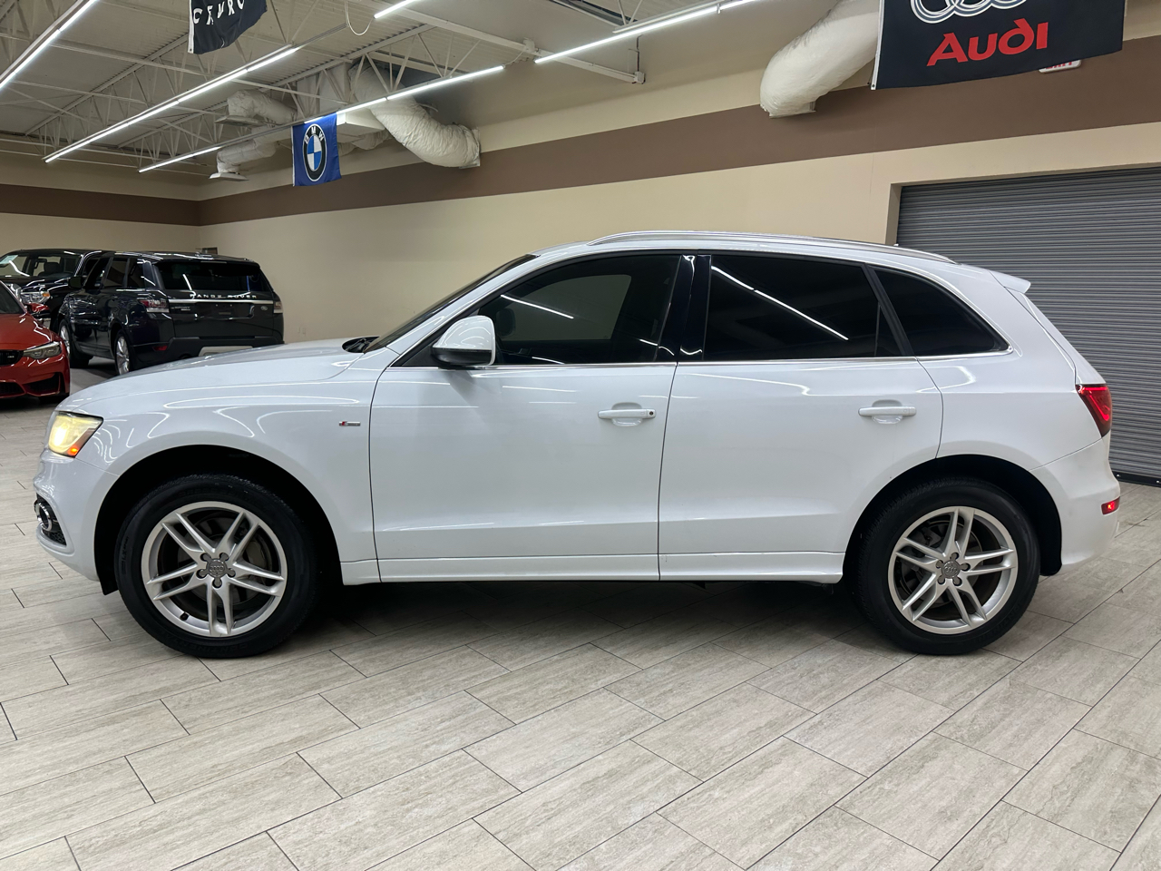 2013 Audi Q5 3.0T Prestige Premium photo 8