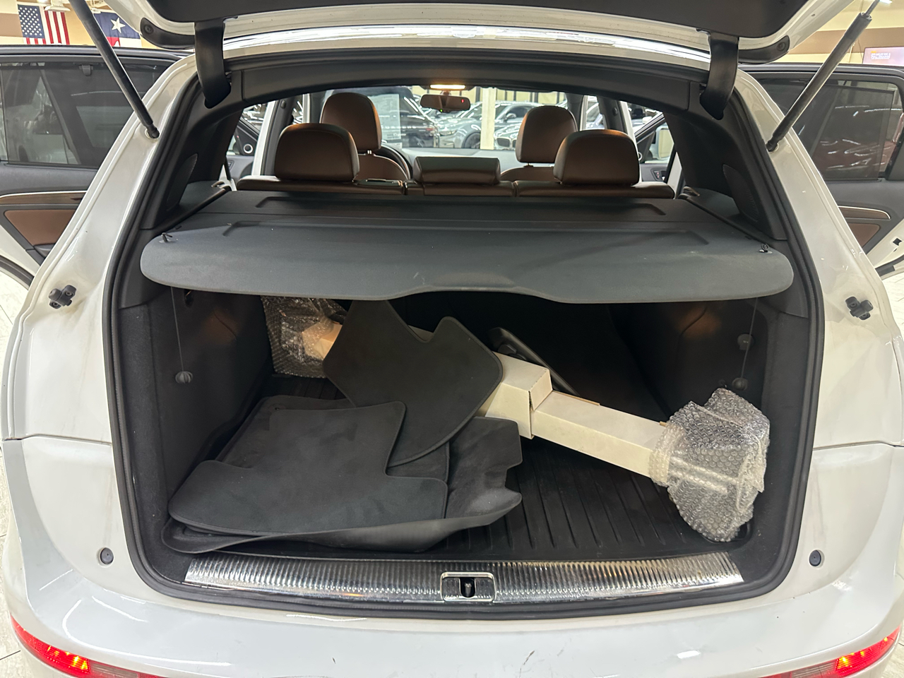 2013 Audi Q5 3.0T Prestige Premium photo 11